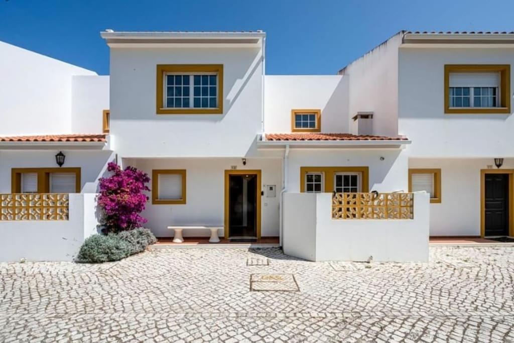 Pool-Golf-Ocean Resort Home In Praia Del Rey Amoreira  Exterior photo